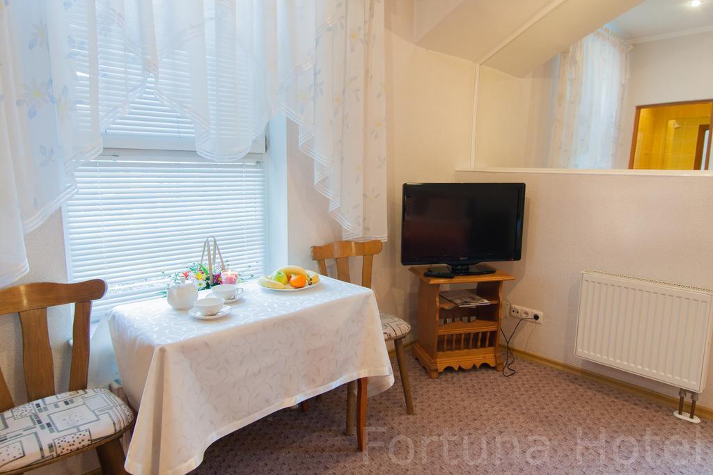 Fortuna Hotel 基希讷乌 外观 照片