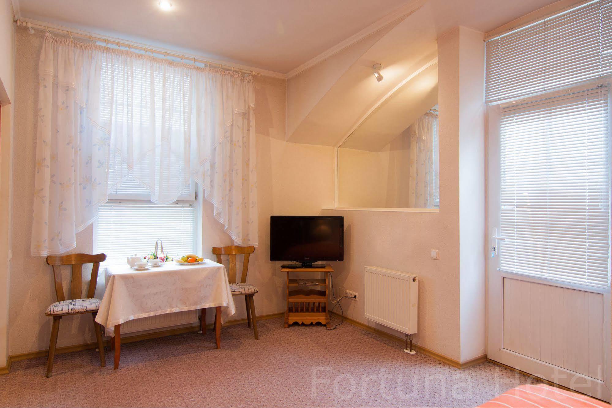 Fortuna Hotel 基希讷乌 外观 照片